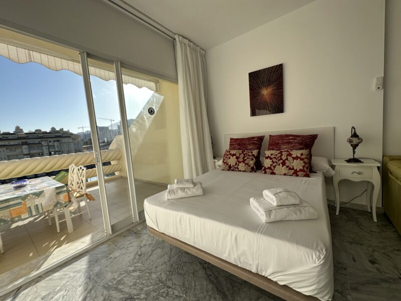 Estudio en la Isla de Puerto Marina, Benalmádena