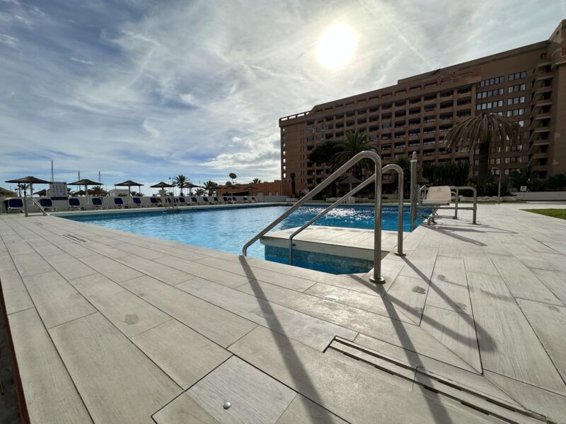 Estudio 2 PYR con vistas al mar y al puerto, Fuengirola