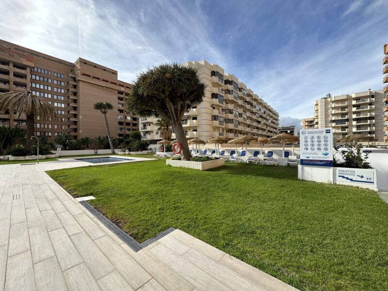 Estudio 2 PYR con vistas al mar y al puerto, Fuengirola
