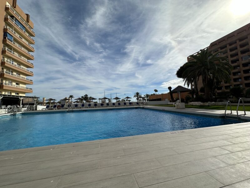 Estudio 2 PYR con vistas al mar y al puerto, Fuengirola